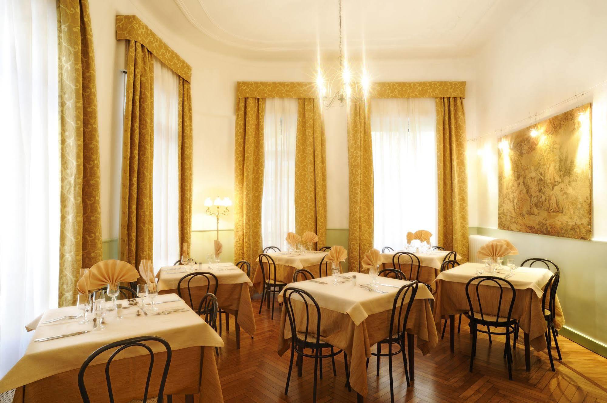 Hotel Alfieri Alassio Dış mekan fotoğraf