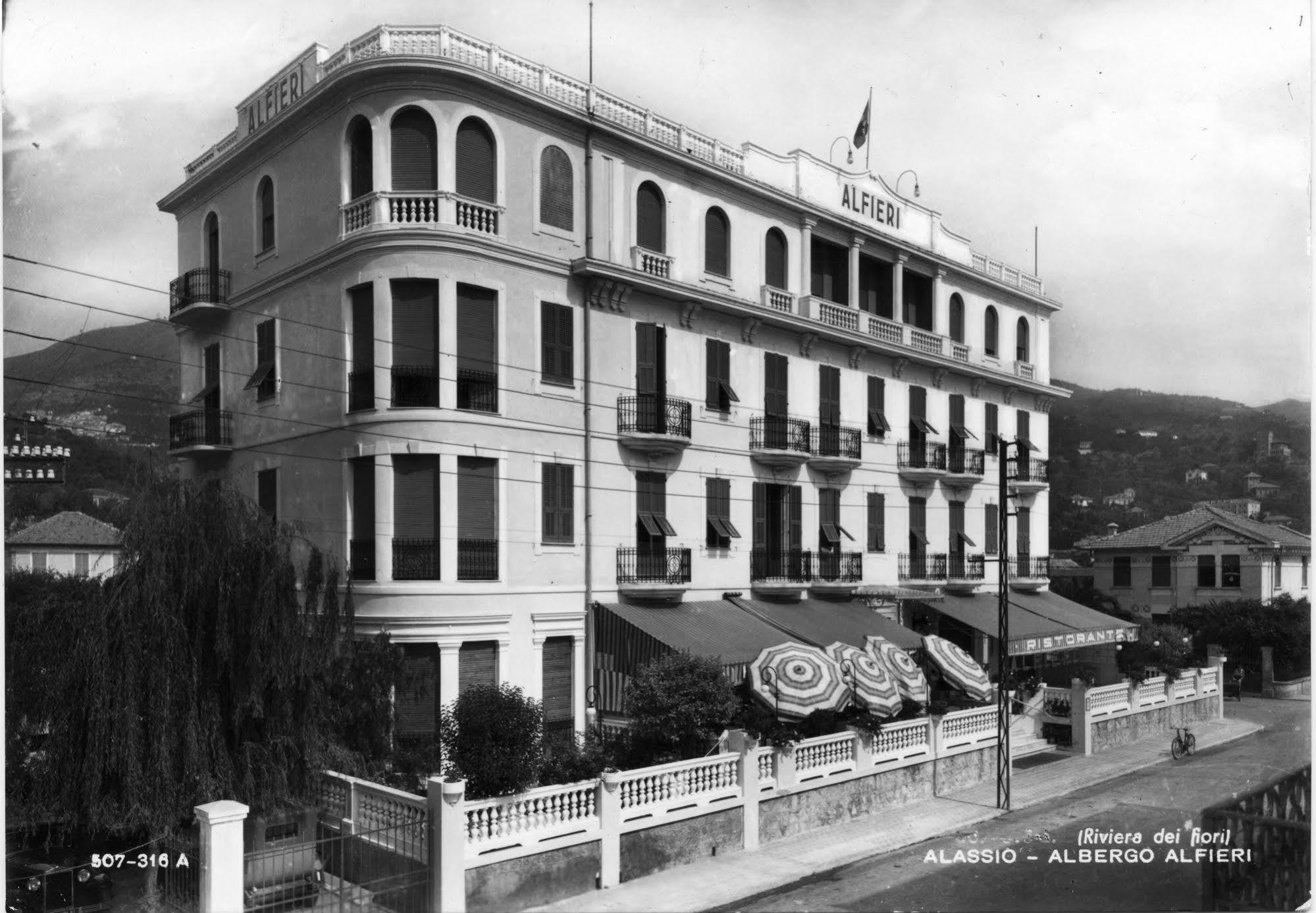 Hotel Alfieri Alassio Dış mekan fotoğraf