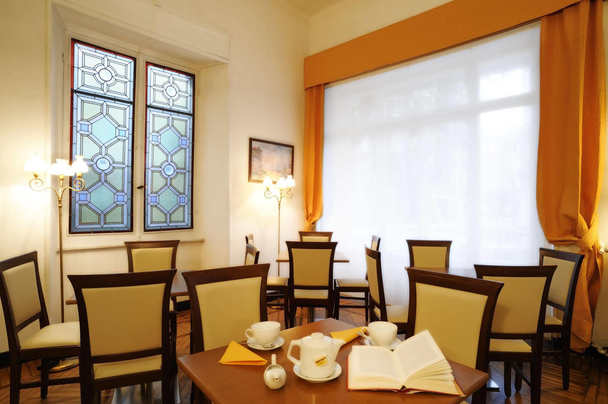 Hotel Alfieri Alassio Dış mekan fotoğraf