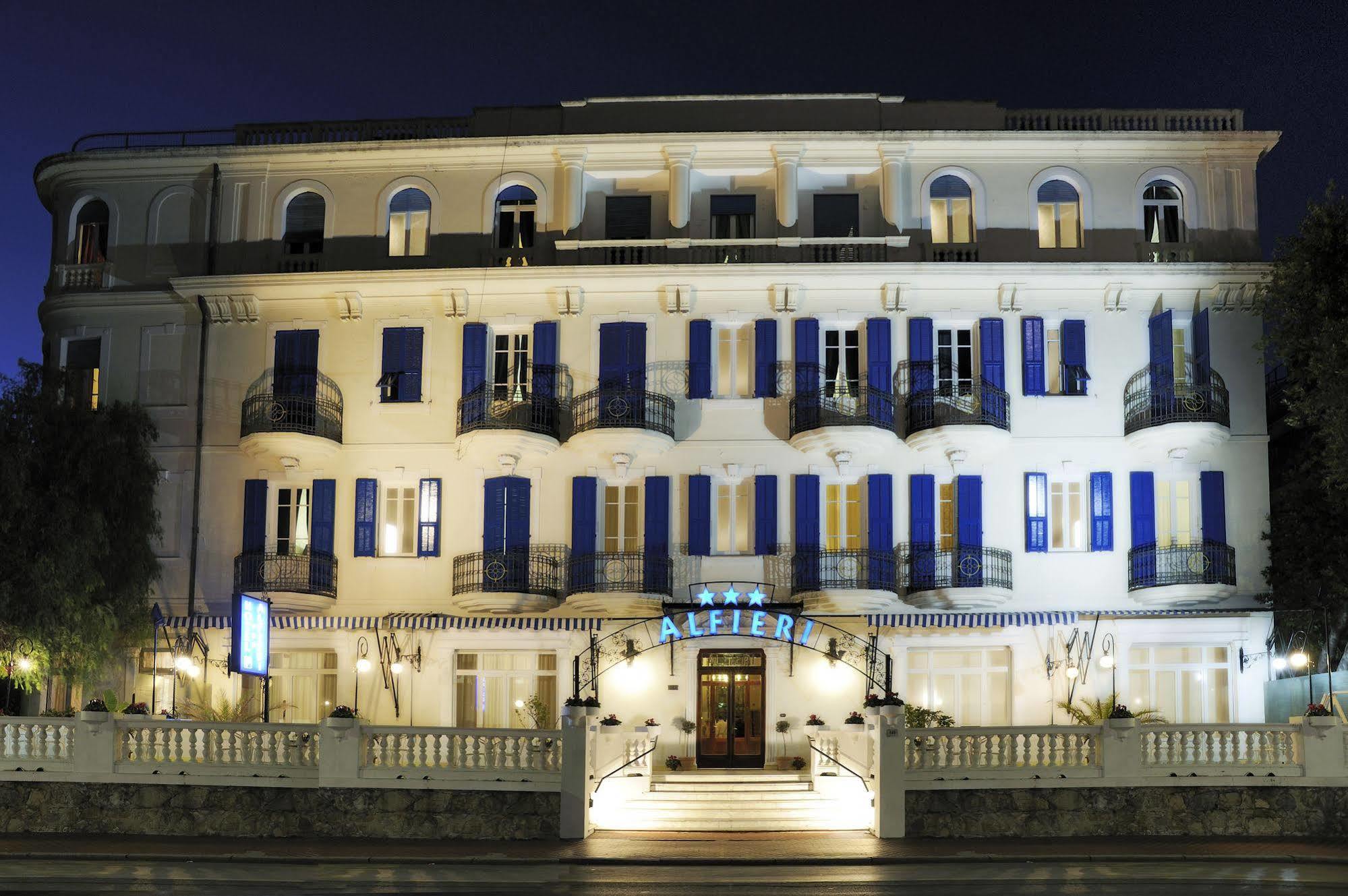 Hotel Alfieri Alassio Dış mekan fotoğraf